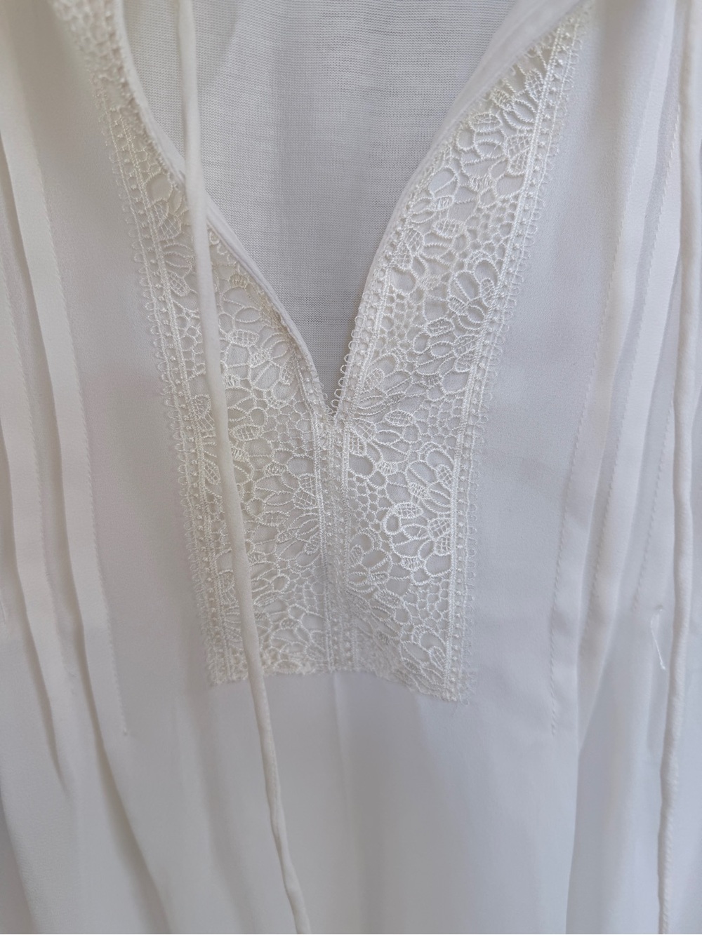 Sleeveless Ruffle-Detail Top - Picture 6 of 9